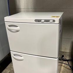 DOIBLE UV TOWEL WARMER