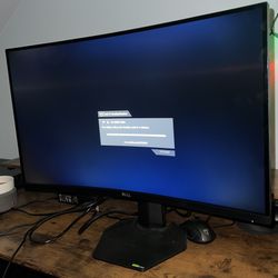 DELL Curved Gaming Monitor 27 Inch
