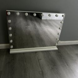 Vanity Mirror 