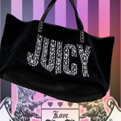 RARE*NEW*JUICY  CRYSTALS RHINESTONE VELOUR BAG🩷