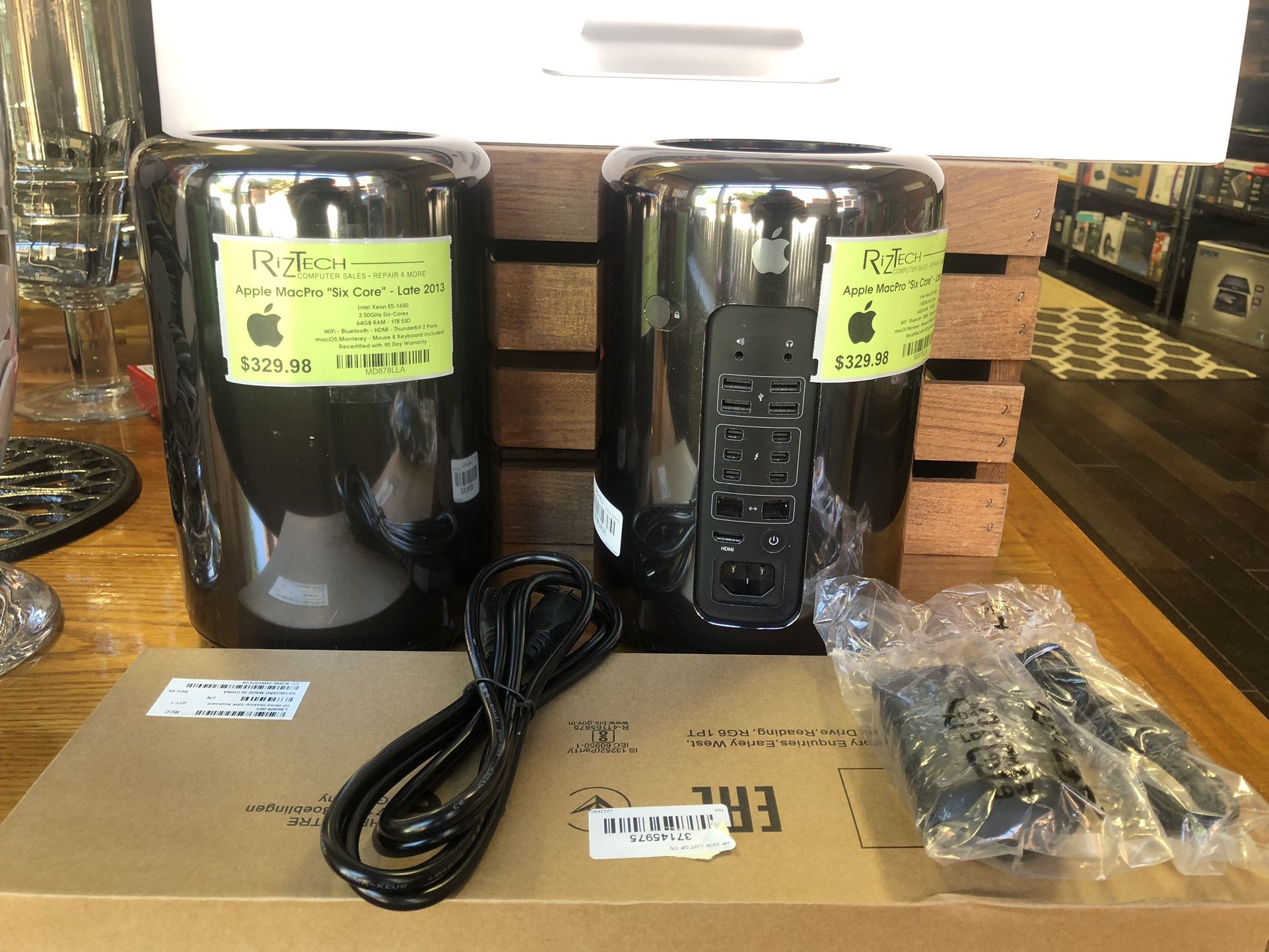Apple MacPro "Six Core" - Late 2013