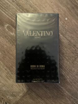 Valentino Rockstud Noir Cologne