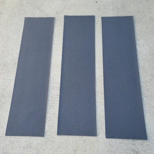 SKATEBOARD GRIP TAPE BLACK SIZE 9 X 33