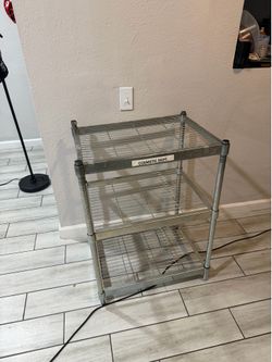 Shelf metal