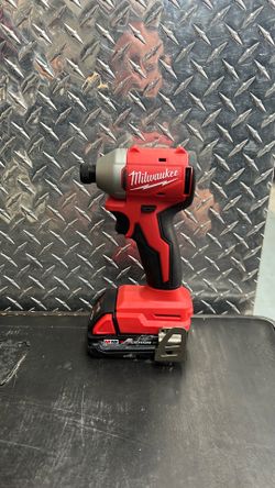 Milwaukee 3650-20 18v 1/4” Compact Impact Driver