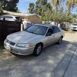 2000 Toyota Camry XLE