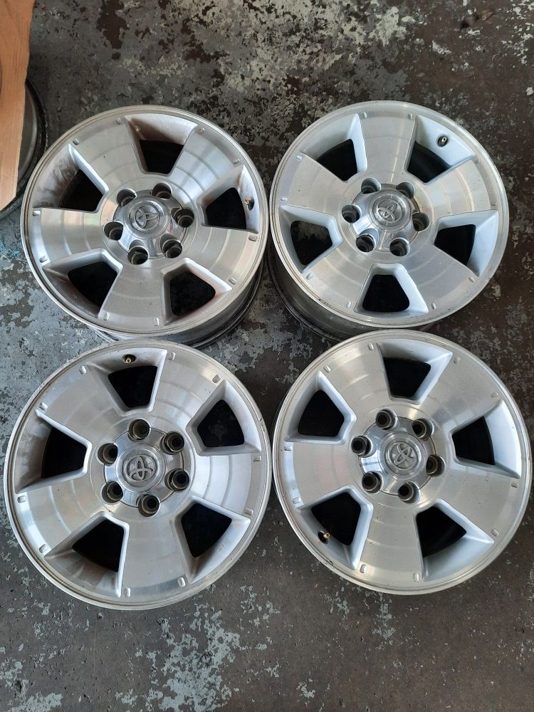 17 inch toyota 4 runner 6x139.7 wheels oem