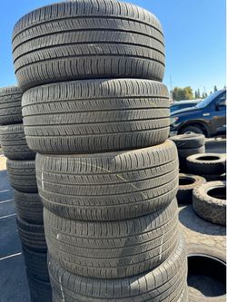 225/45r17 hankoon tires en excelentes conditiones de Vida las 4