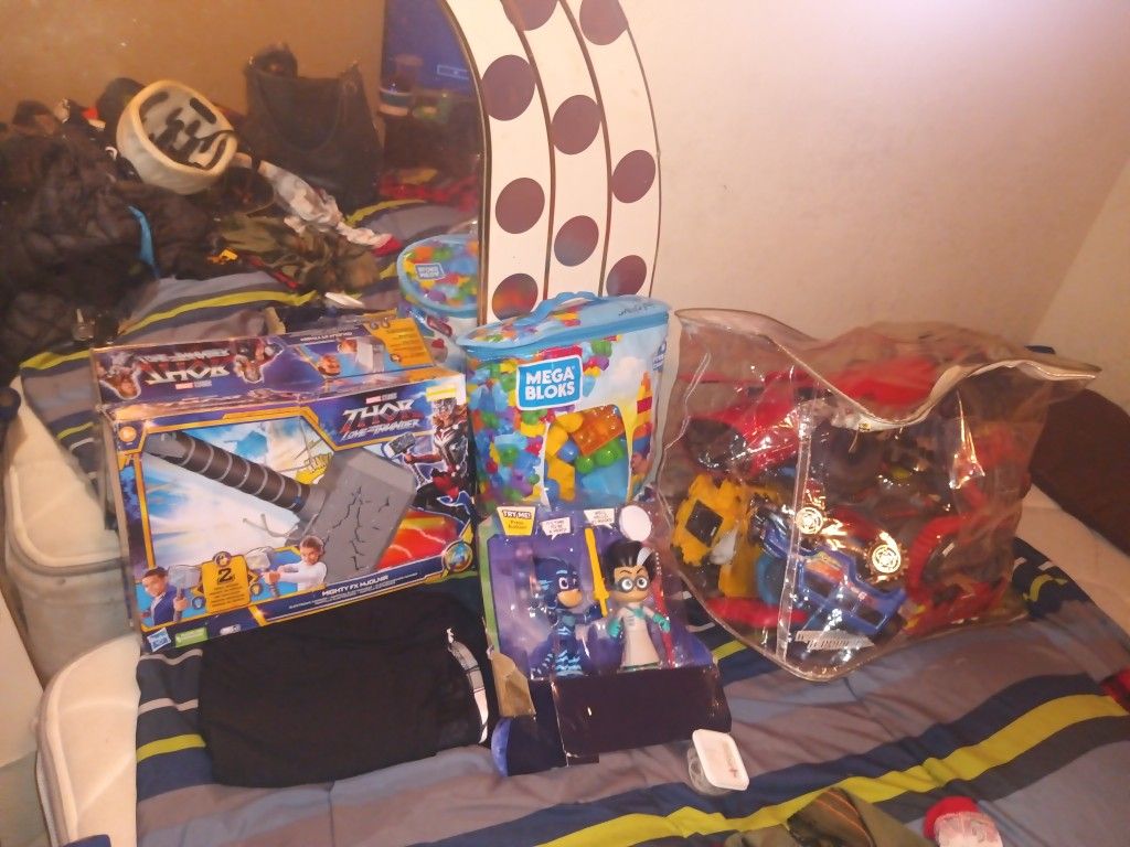 Toys In Electric 