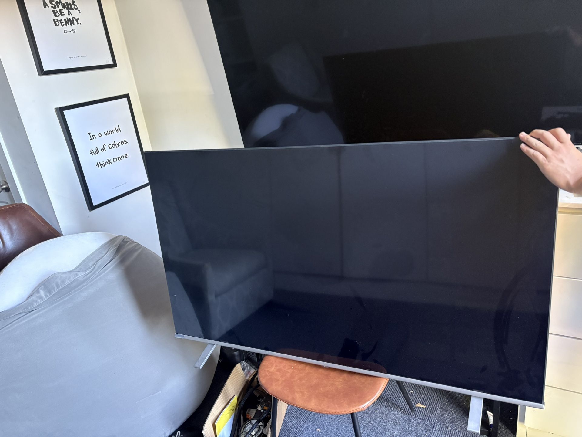Toshiba TV 48in