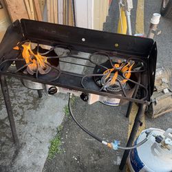 CAM CHEF 2 burner stove with Camp Chef SG60 Deluxe Double Burner Steel and gas tank