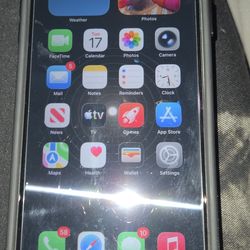 Iphone 11 in great condition been in case since new