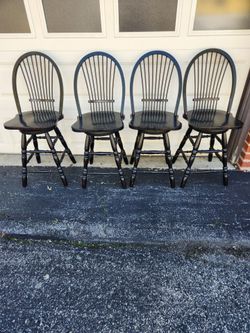 4 USED WINDSOR BACK  Swivel Bar Height Distressed Finish 25" to Seat & 43" to top of back