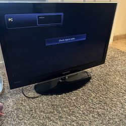 Samsung 32” TV – Good Condition Works Perfectly
