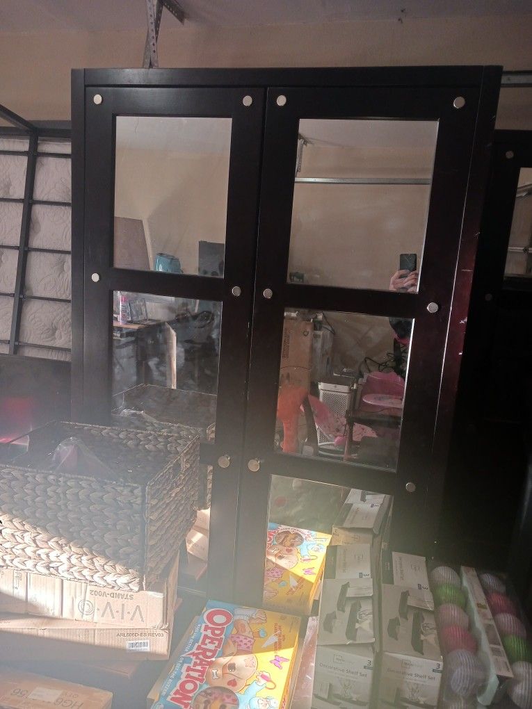 Free Closets