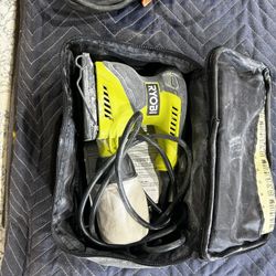 Ryobi Square Pad sander