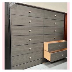 Dresser/ Twelve drawers dresser