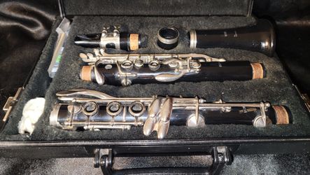 VITO LEBLANC 7212 STUDENT MODEL Bb CLARINET W/ BUNDY MOUTHPIECE


