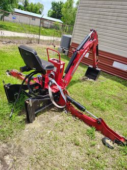 Massey Ferguson FLx2815 front-end loader