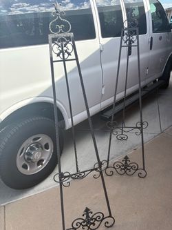 Wrought Iron Decorative Floor Easels – Set of 3