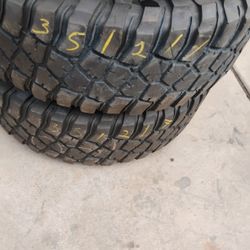 Used Pair Of Tires 35 1250 17 Lt 