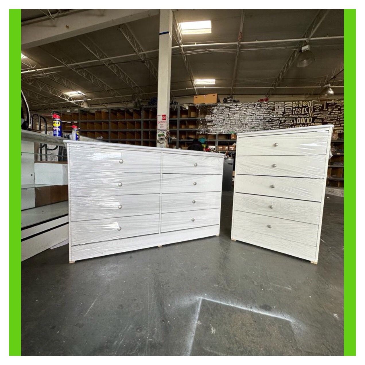 Dresser set / Five and eight drawers dresser