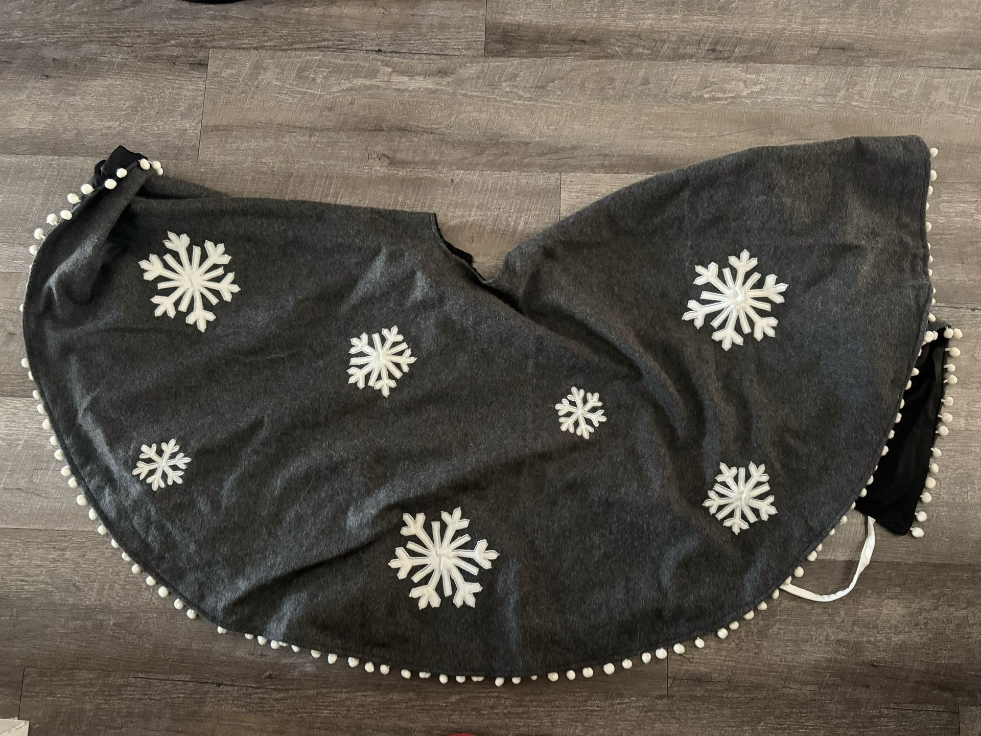 Tree Skirt