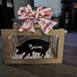 Farmhouse Napkin Holder