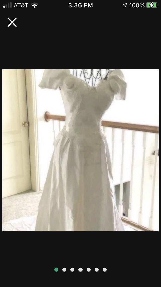 Enchanting Wedding Dress / Bridal Gown (size 8)