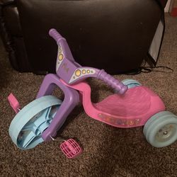 Toddler tricycle