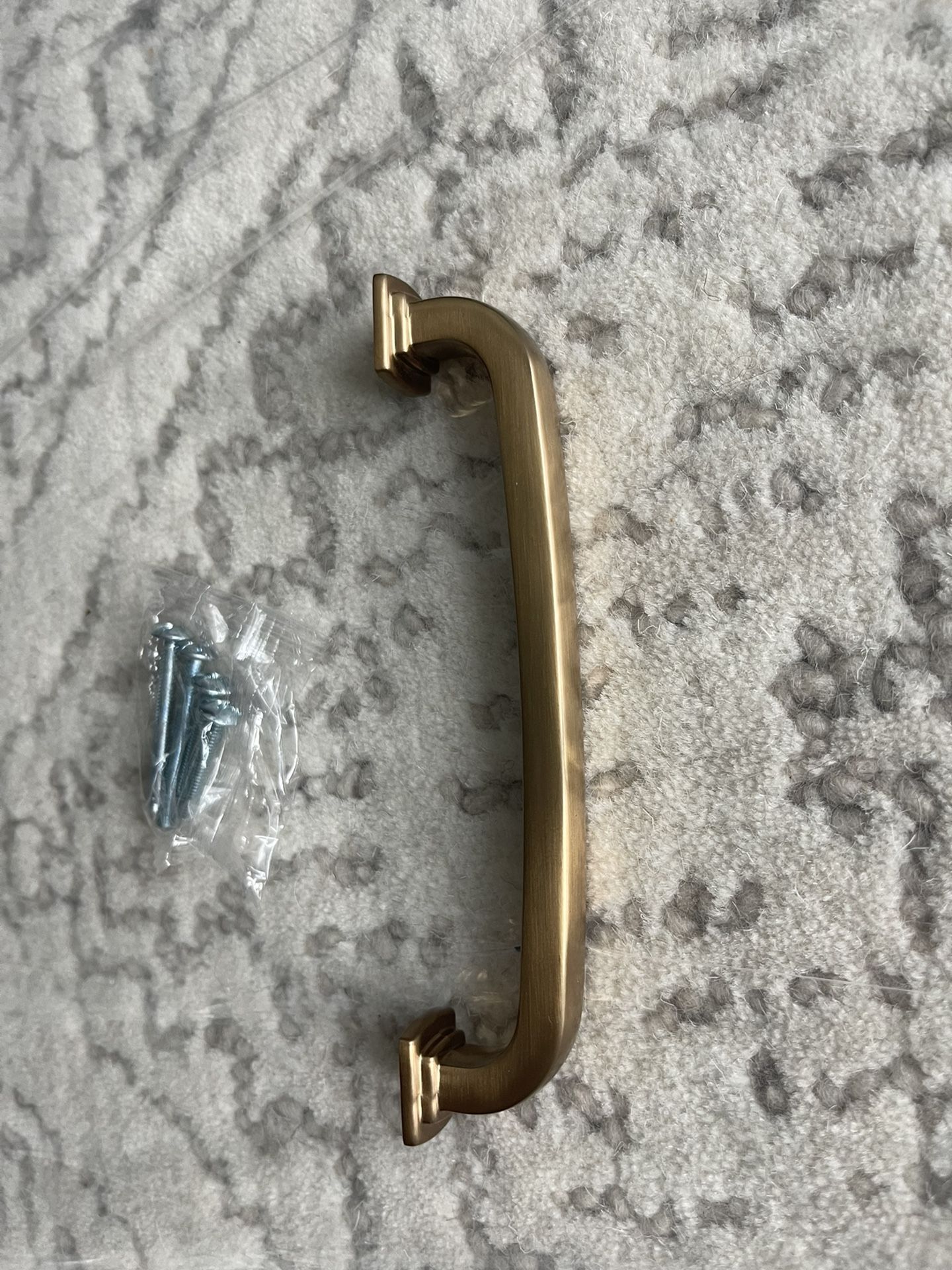 35 Cabinet Handles (Champaign Bronze)