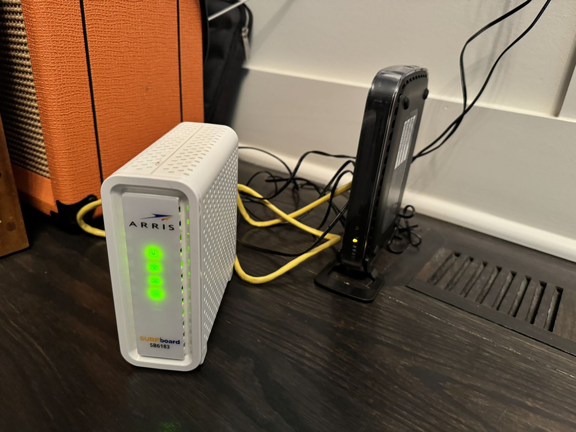 Arris modem and netgear Router Combo