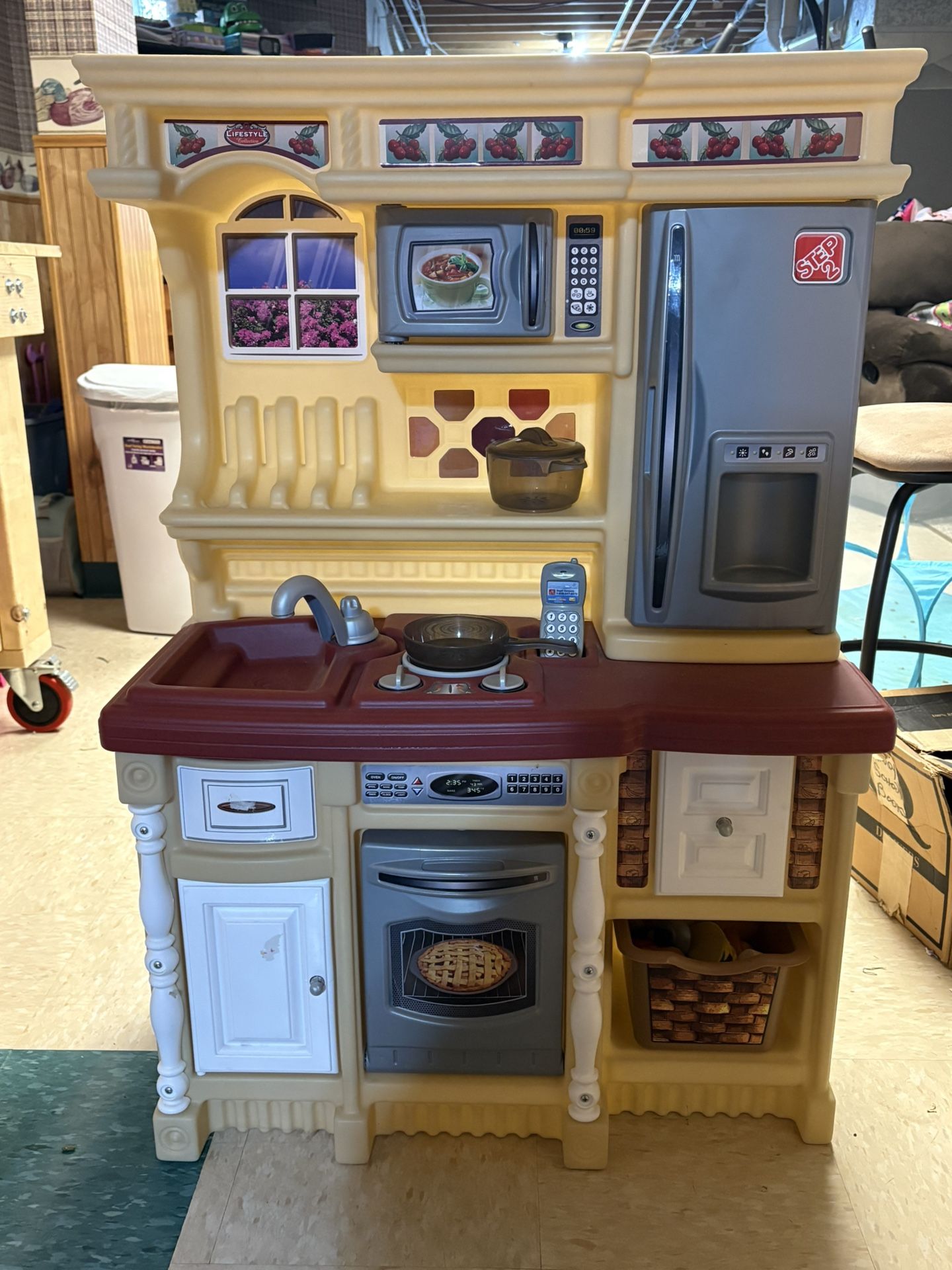 Step 2 Kitchen