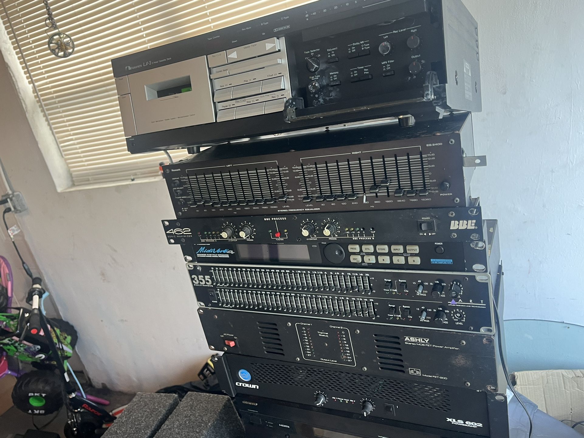 Old School Heavy Duty Dj Equipment