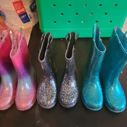 GIRLS RAINBOOTS