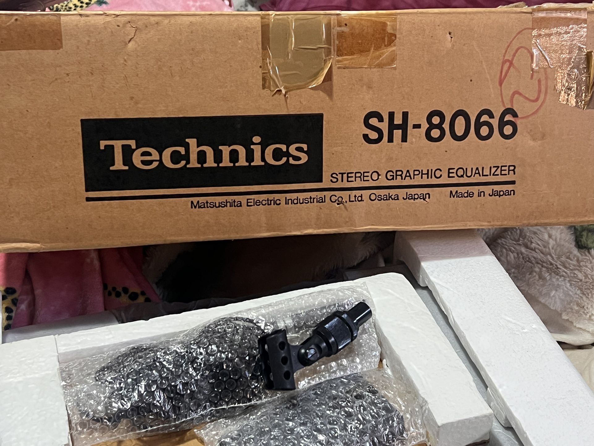 Technics SH-8066 Stereo Graphic Equalizer 12-Channel Spectrum Analyzer