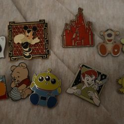 Disney Pins 