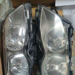 2002-2005 BMW 325xi E46 OEM Left And Right Headlight Assembly