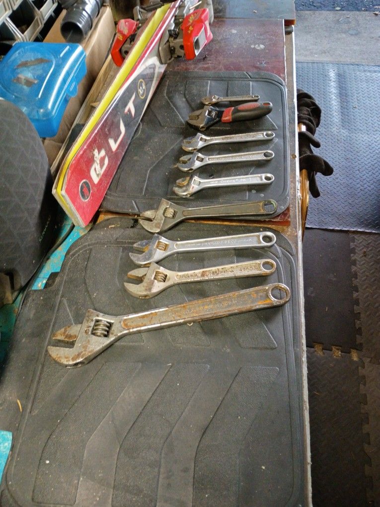 Crescent Wrench PKG.