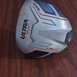 Wilson Ultra BLK driver 10.5