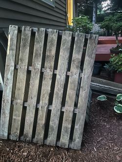 5 free pallets