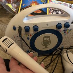 Kids Kareoke Speaker