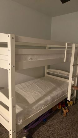 Bunk bed