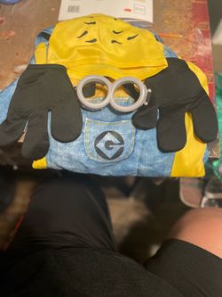 Costume