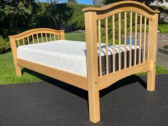 Twin size bed