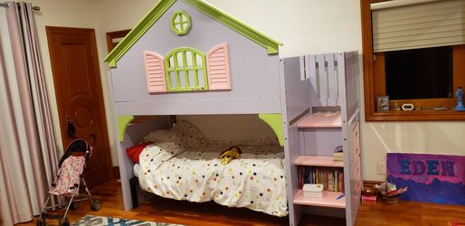 Bunk bed