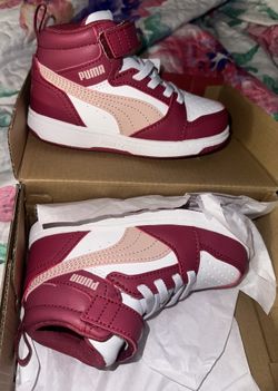 Shoes -Puma rebound V6 mid