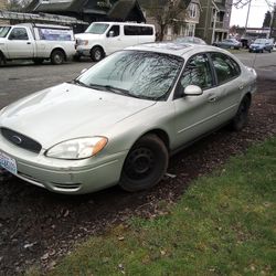 2006 Ford Taurus