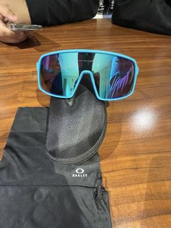 Oakley Sunglasses Sapphire Prizm Standard Fit