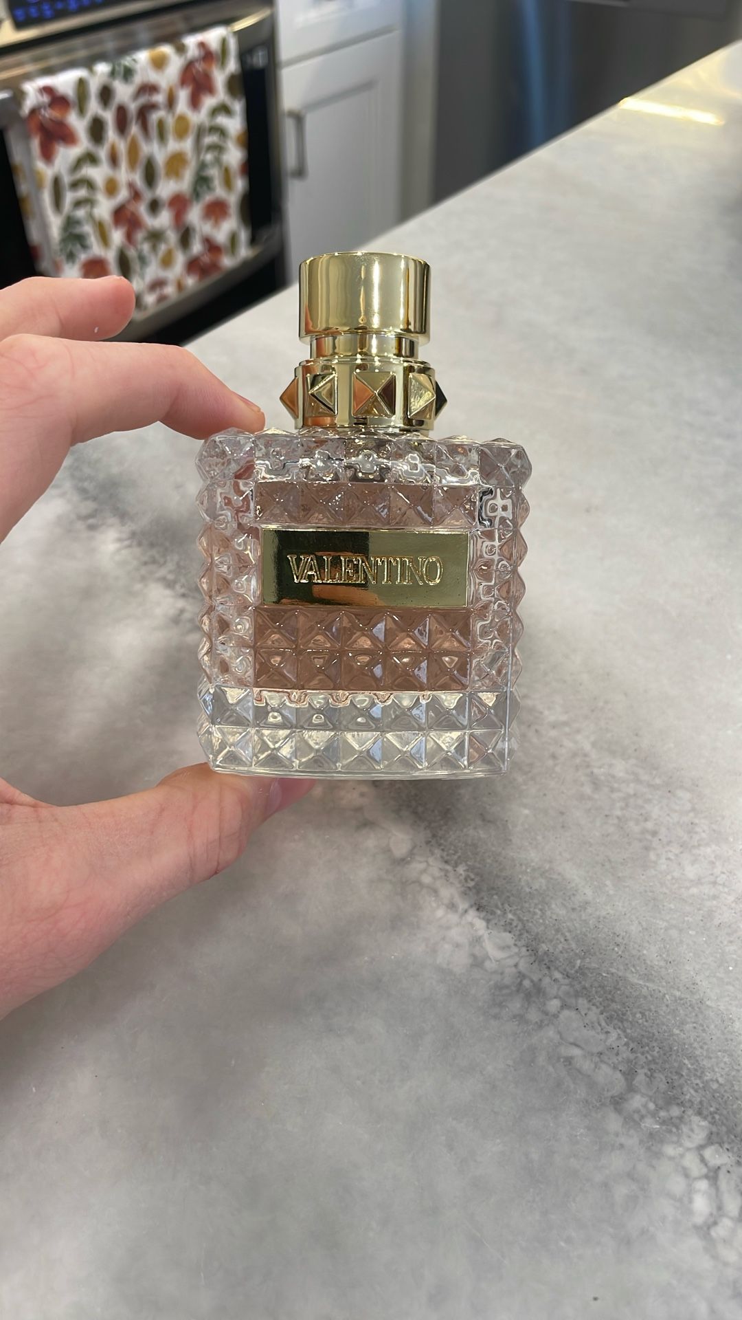 Valentino Donna Perfum